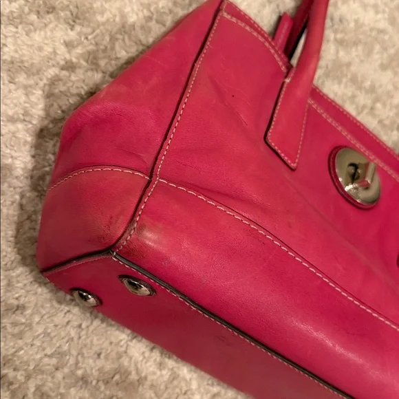 Vintage Coach  Pink Leather Tote Purse
Turnlock Satchel Shoulder Bag - Picture 14 of 16